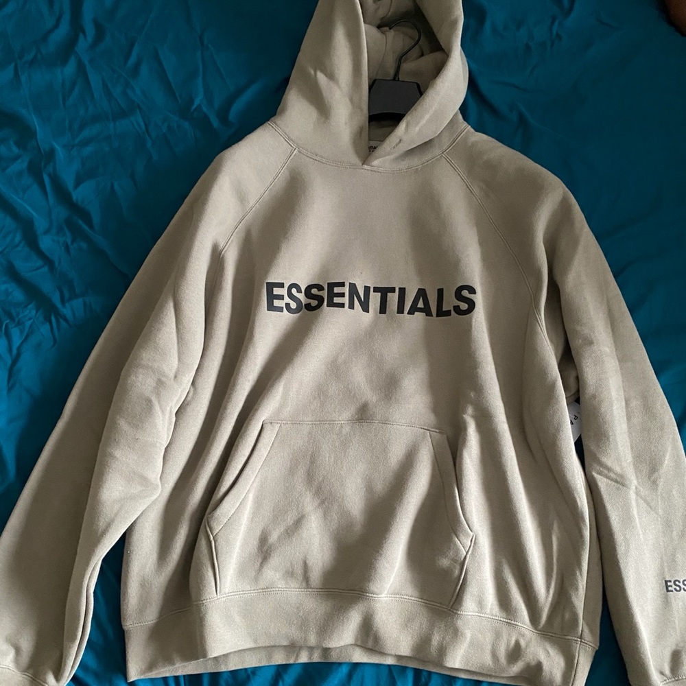 ESSENTIALS HOODIE